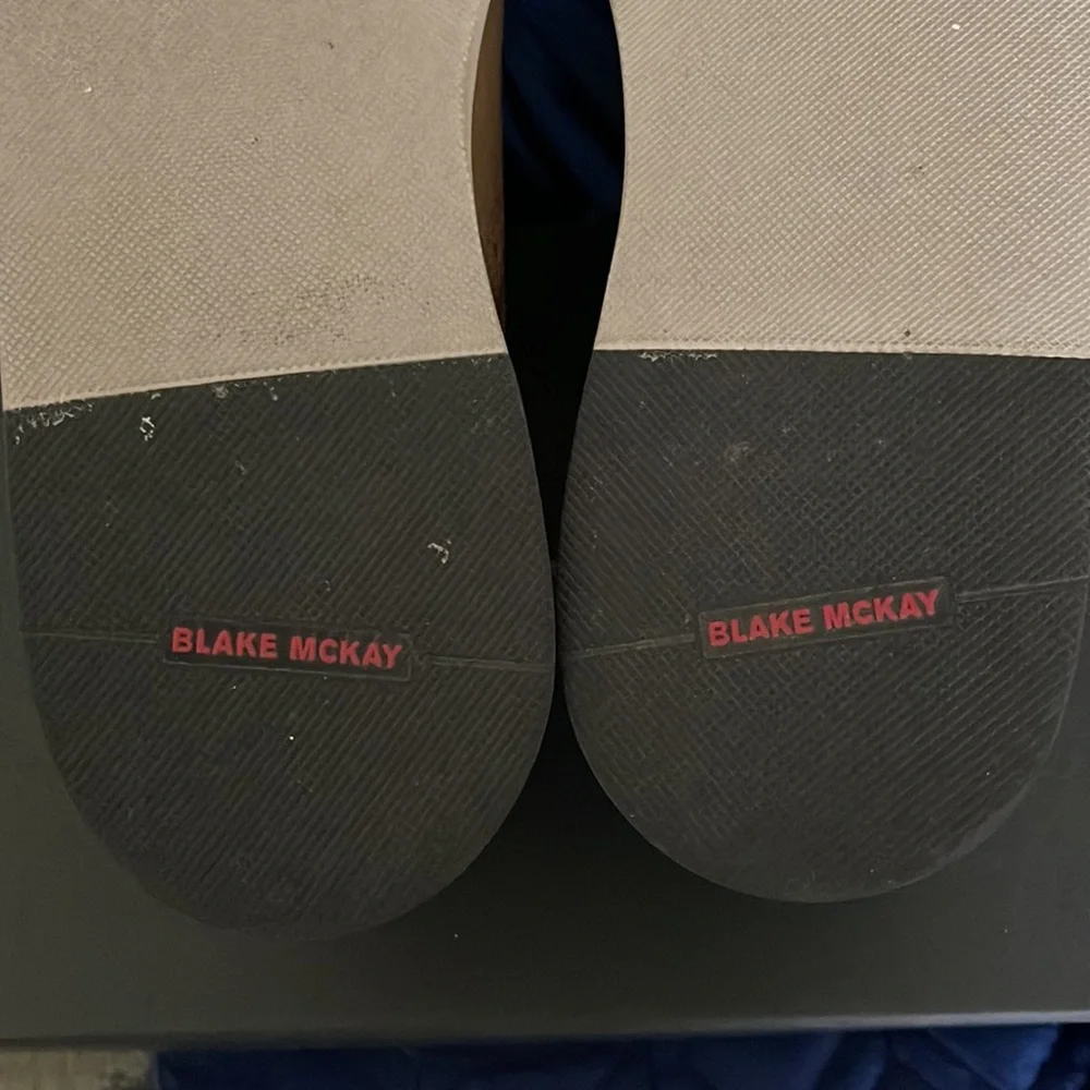 Mens Shoes - Picture 6 of 8